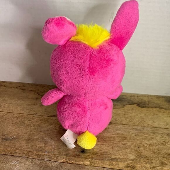 RARE Russ YUMMY PEEPERS “Berry Bunny” Scratch N Sniff  Strawberry Scent Toy - Picture 4 of 7